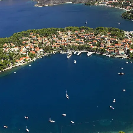 Twin 5222b Cavtat