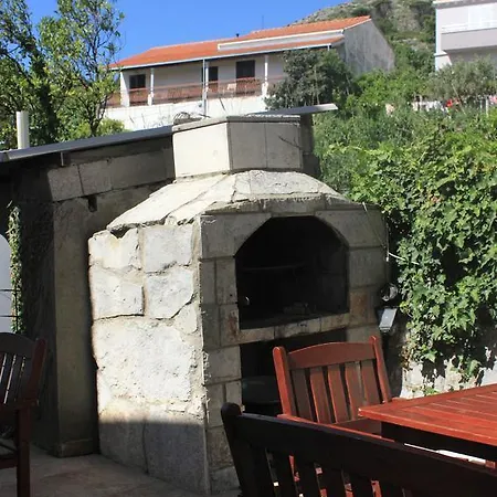 Twin 5222b Guest house 3*